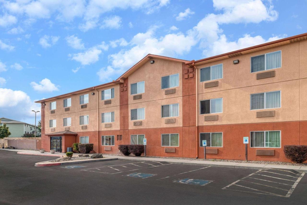 Super 8 By Wyndham The Dalles Or Exterior foto