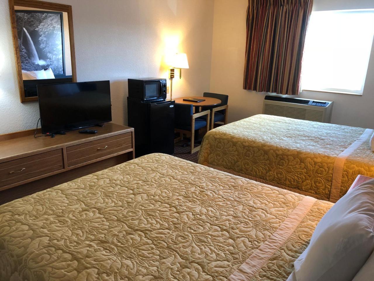 Super 8 By Wyndham The Dalles Or Exterior foto